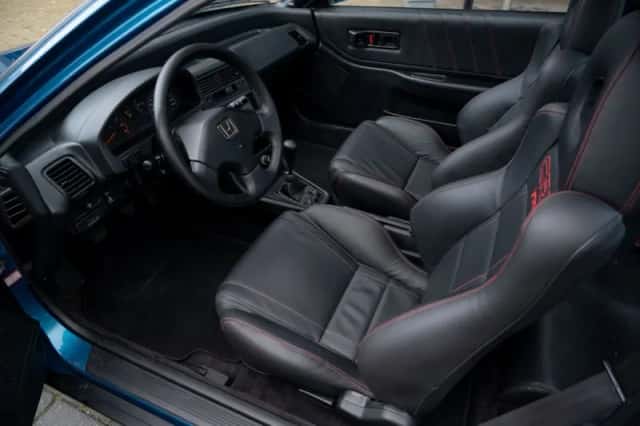 Honda CRX (1991) thumbnail 4
