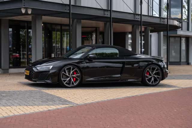 Audi R8 (2020) thumbnail 1