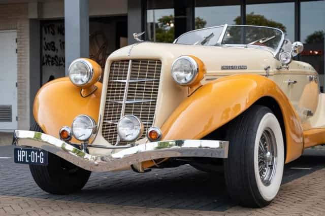 Auburn Speedster (1979) thumbnail 2