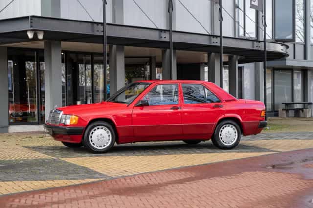 Mercedes-Benz 190-Serie (1992) thumbnail 1