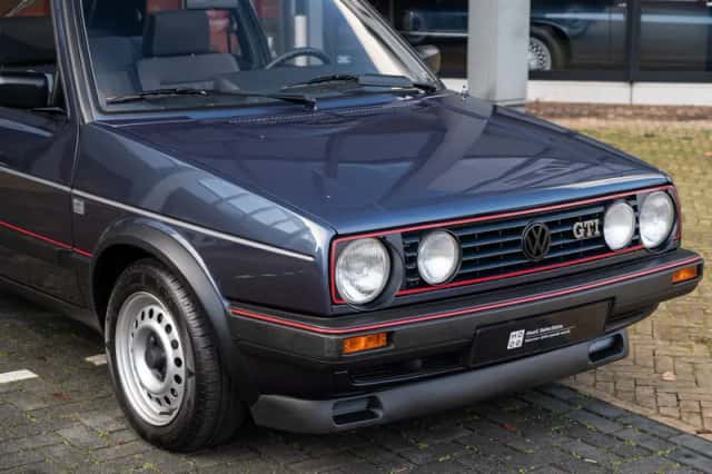 Volkswagen Golf (1989) thumbnail 4