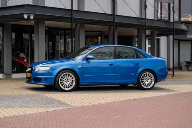 Audi A4 (2005) thumbnail 1