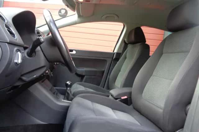 Volkswagen Golf Plus (2011) thumbnail 2