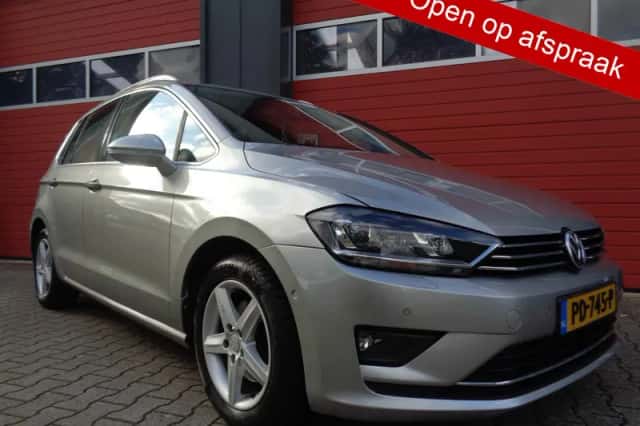 Volkswagen Golf Sportsvan (2014) thumbnail 1