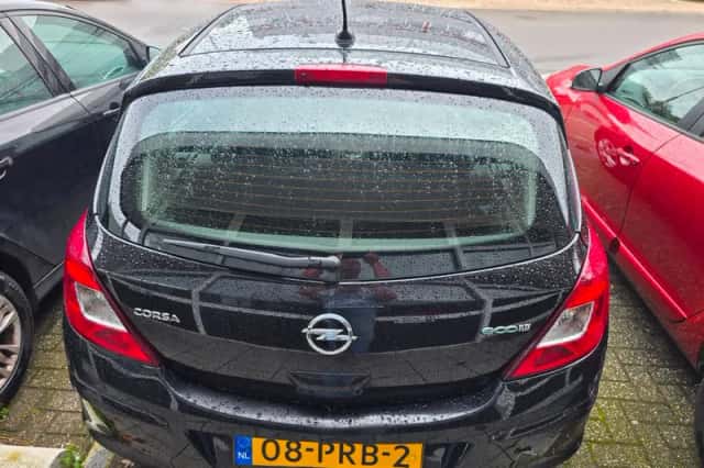 Opel Corsa (2011) thumbnail 5