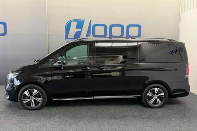 Mercedes-Benz EQV (2025) thumbnail 3