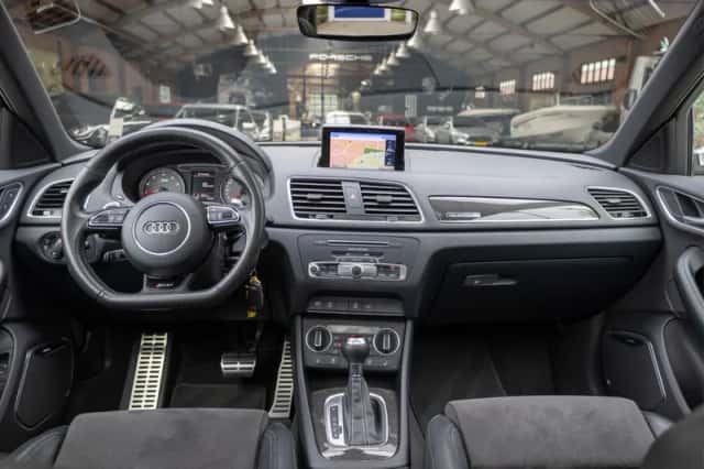 Audi RSQ3 (2016) thumbnail 2
