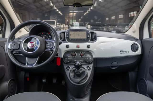 Fiat 500 (2017) thumbnail 4