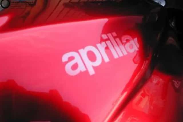 APRILIA FUTURA (2001) thumbnail 3