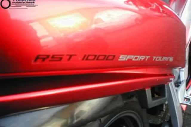 APRILIA FUTURA (2001) thumbnail 4