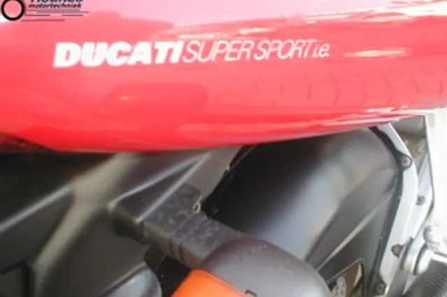 DUCATI 750 (2002) thumbnail 4