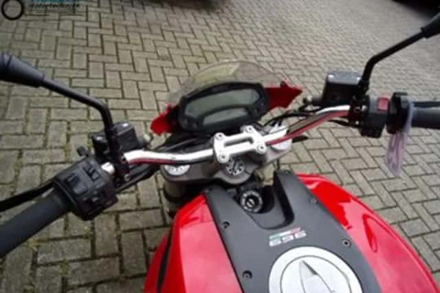 DUCATI MONSTER (2008) thumbnail 5
