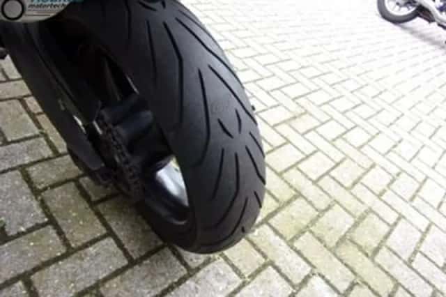DUCATI MONSTER (2008) thumbnail 6