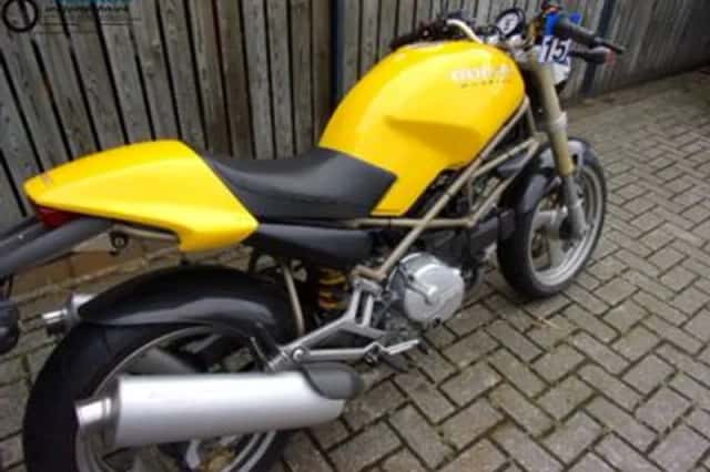 DUCATI M600 (1997) thumbnail 6