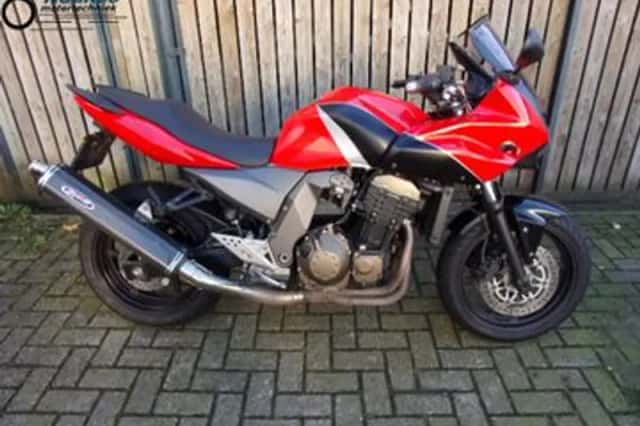 KAWASAKI Z (2005) thumbnail 1