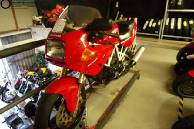 DUCATI 750 (1992) thumbnail 2