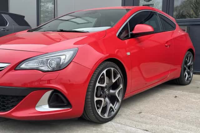Opel Astra (2012) thumbnail 4