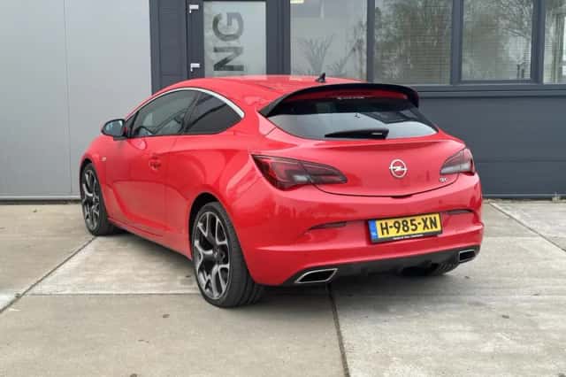 Opel Astra (2012) thumbnail 5