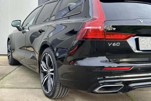 Volvo V60 (2022) thumbnail 6