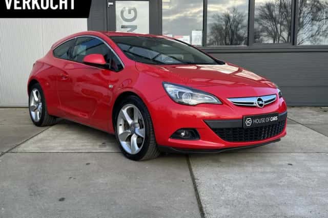 Opel Astra (2012) thumbnail 1
