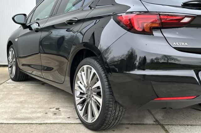Opel Astra (2018) thumbnail 6