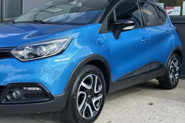 Renault Captur (2014) thumbnail 4