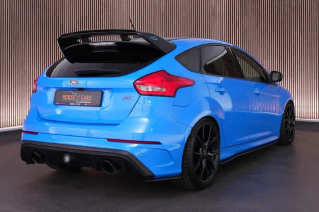 Ford Focus RS (2018) thumbnail 2
