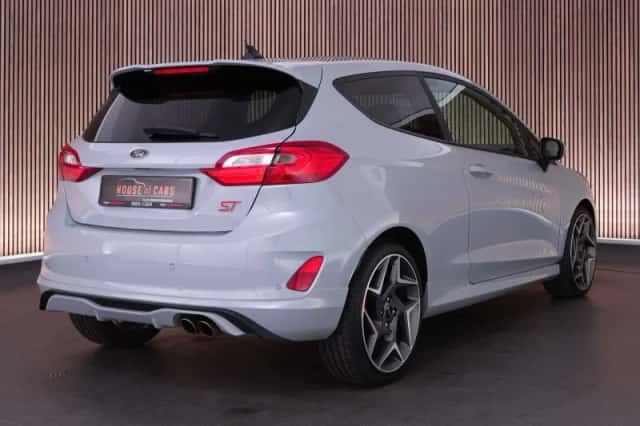 Ford Fiesta (2019) thumbnail 2