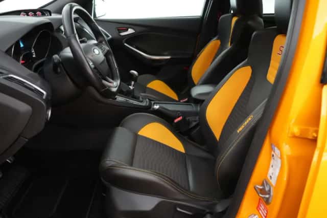 Ford Focus (2015) thumbnail 4