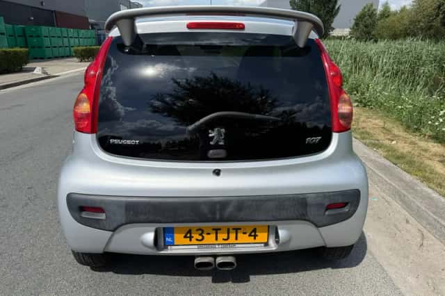 Peugeot 107 (2012) thumbnail 5