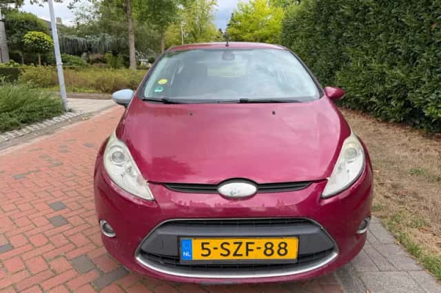 Ford Fiesta (2008) thumbnail 1