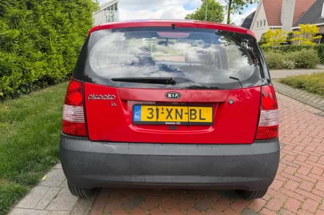 Kia Picanto (2007) thumbnail 4