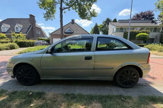 Opel Astra (2000) thumbnail 3