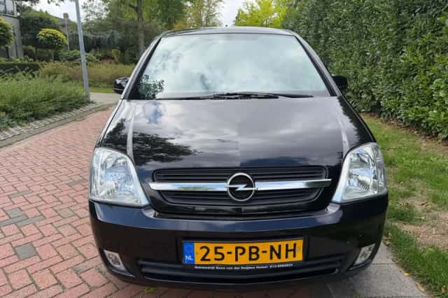 Opel Meriva (2004) thumbnail 2