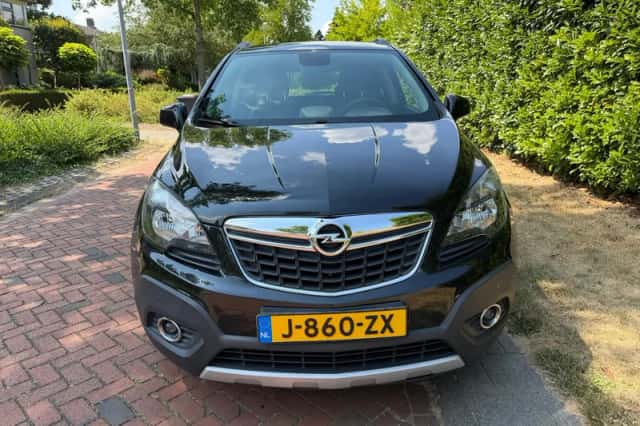 Opel Mokka (2015) thumbnail 1