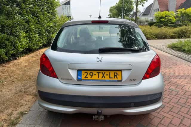Peugeot 207 (2007) thumbnail 4