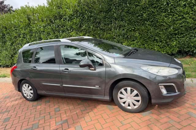Peugeot 308 (2013) thumbnail 6
