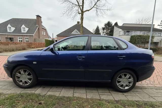 SEAT Cordoba (2003) thumbnail 3