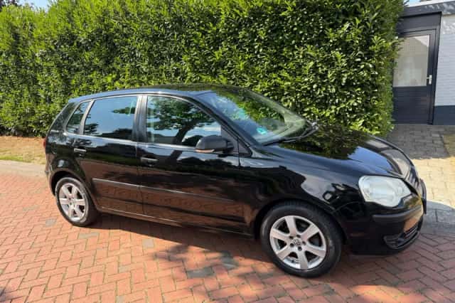 Volkswagen Polo (2007) thumbnail 6
