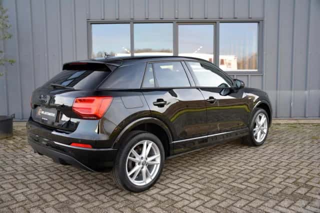 Audi Q2 (2018) thumbnail 3