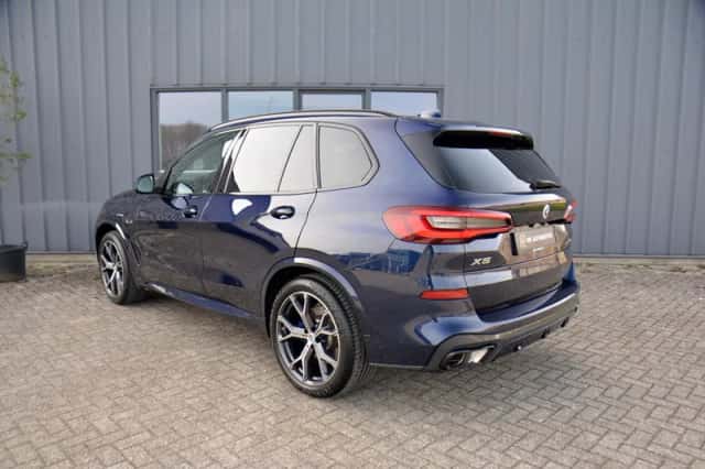 BMW X5 (2022) thumbnail 4