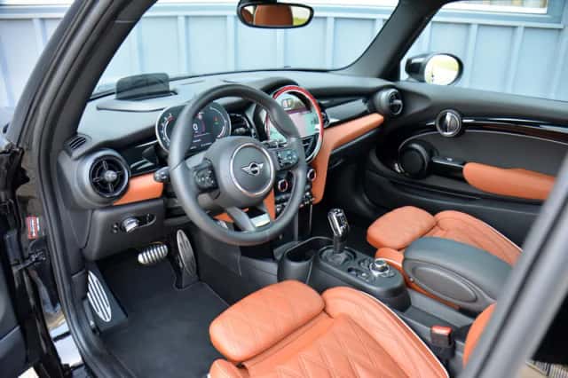 MINI Cooper (2021) thumbnail 6