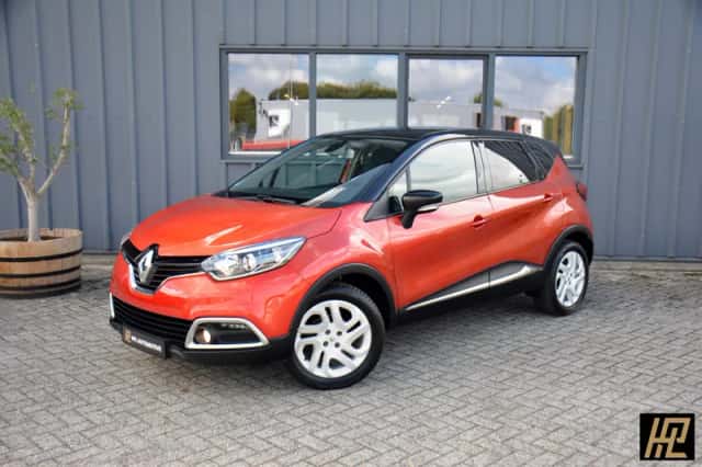Renault Captur (2016) thumbnail 1