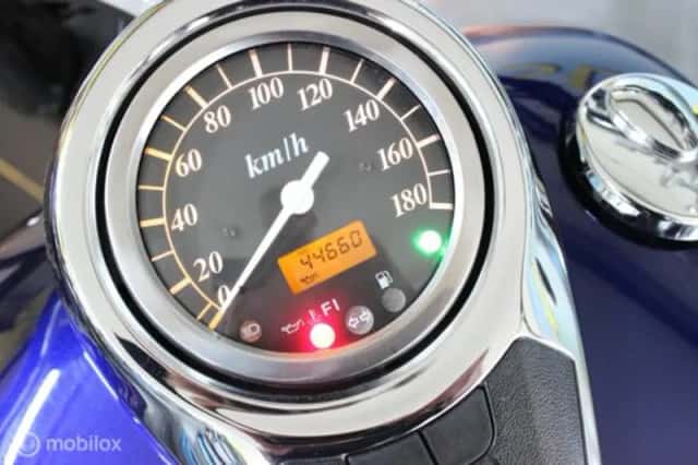 Suzuki VL (2005) thumbnail 6