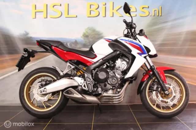 Honda CB (2015) thumbnail 1
