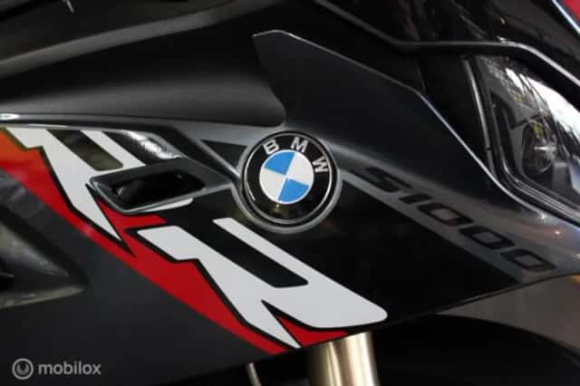 BMW S (2022) thumbnail 4