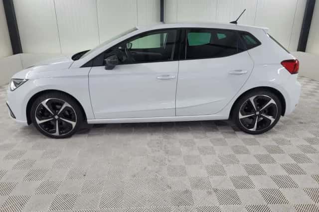 SEAT Ibiza (2021) thumbnail 3