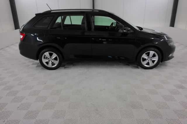 Škoda Fabia (2016) thumbnail 5