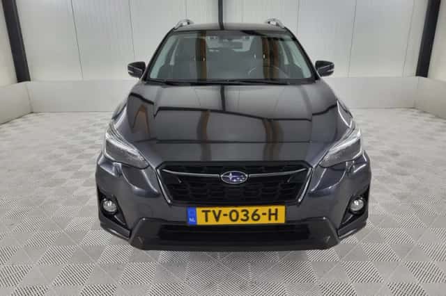 Subaru XV (2018) thumbnail 2