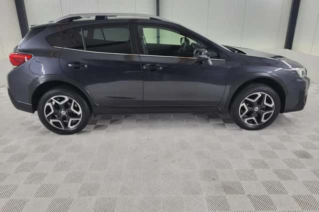 Subaru XV (2018) thumbnail 3
